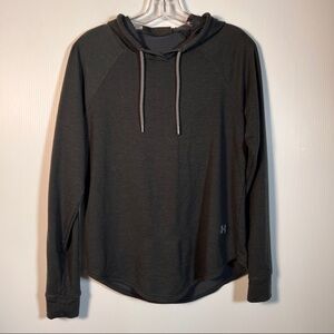 UNDER ARMOUR BLACK HOODIE with open back. Lightweight fleece Size Small. EUC